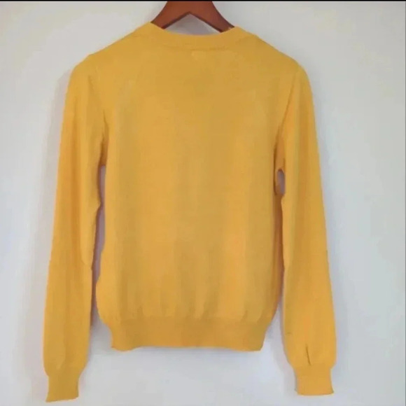 🌴2/$25🌴UNIQ | Mustard Yellow Lightweight Stretchy Cutout Sweater Size Small - Picture 4 of 4